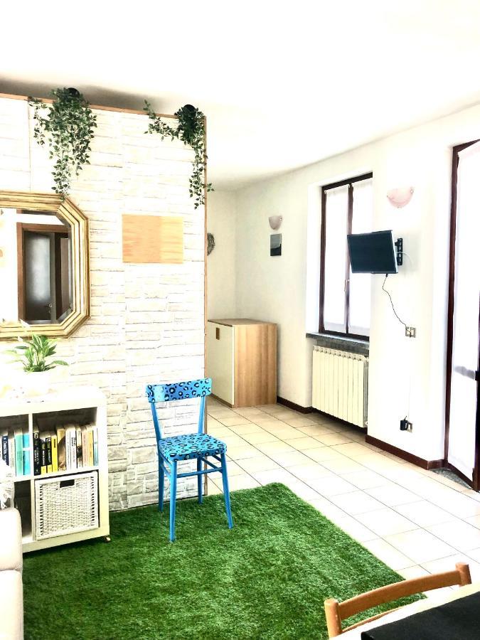 Apartamento Casa Nonna Elide Besozzo Exterior foto