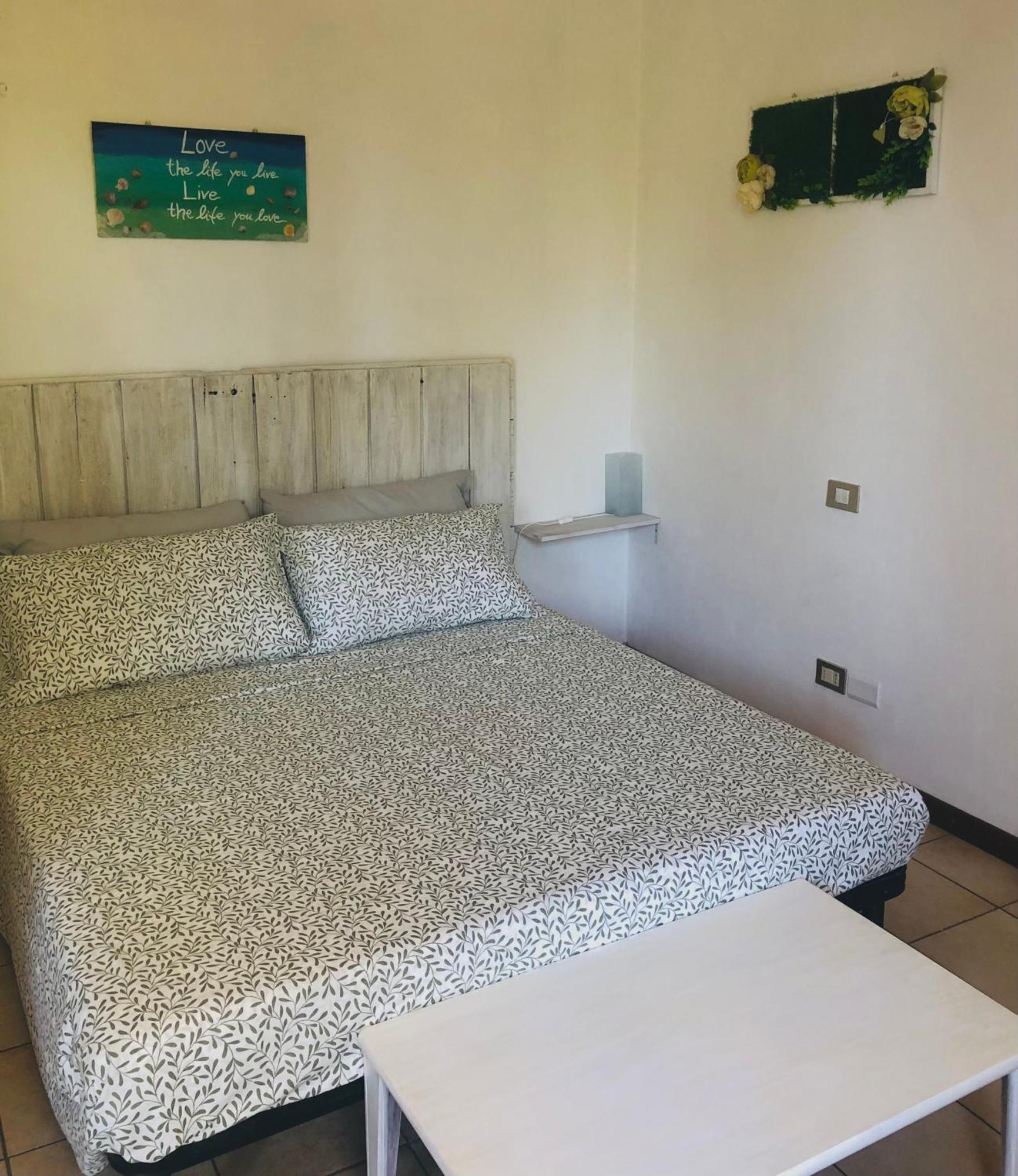 Apartamento Casa Nonna Elide Besozzo Exterior foto